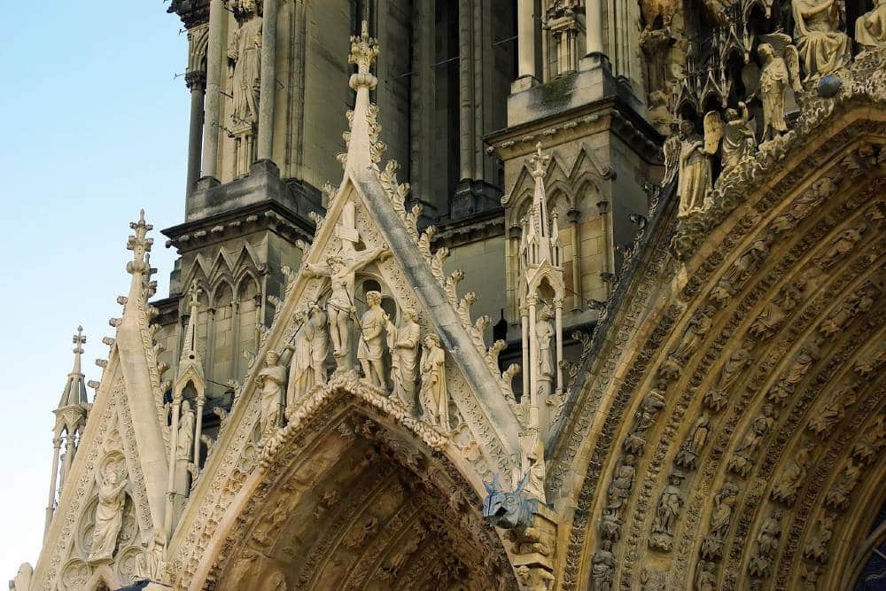 détails de la cathédrale de Reims 