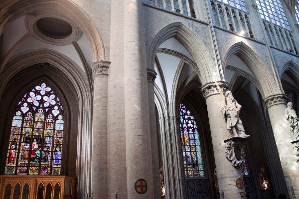 interieur cathedrale saints michel et gudule